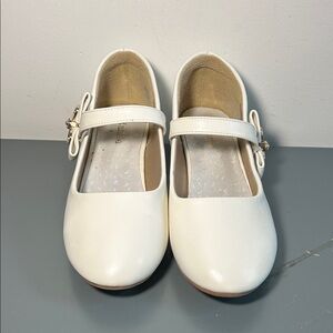 Charming Cream Kids Dress Shoes